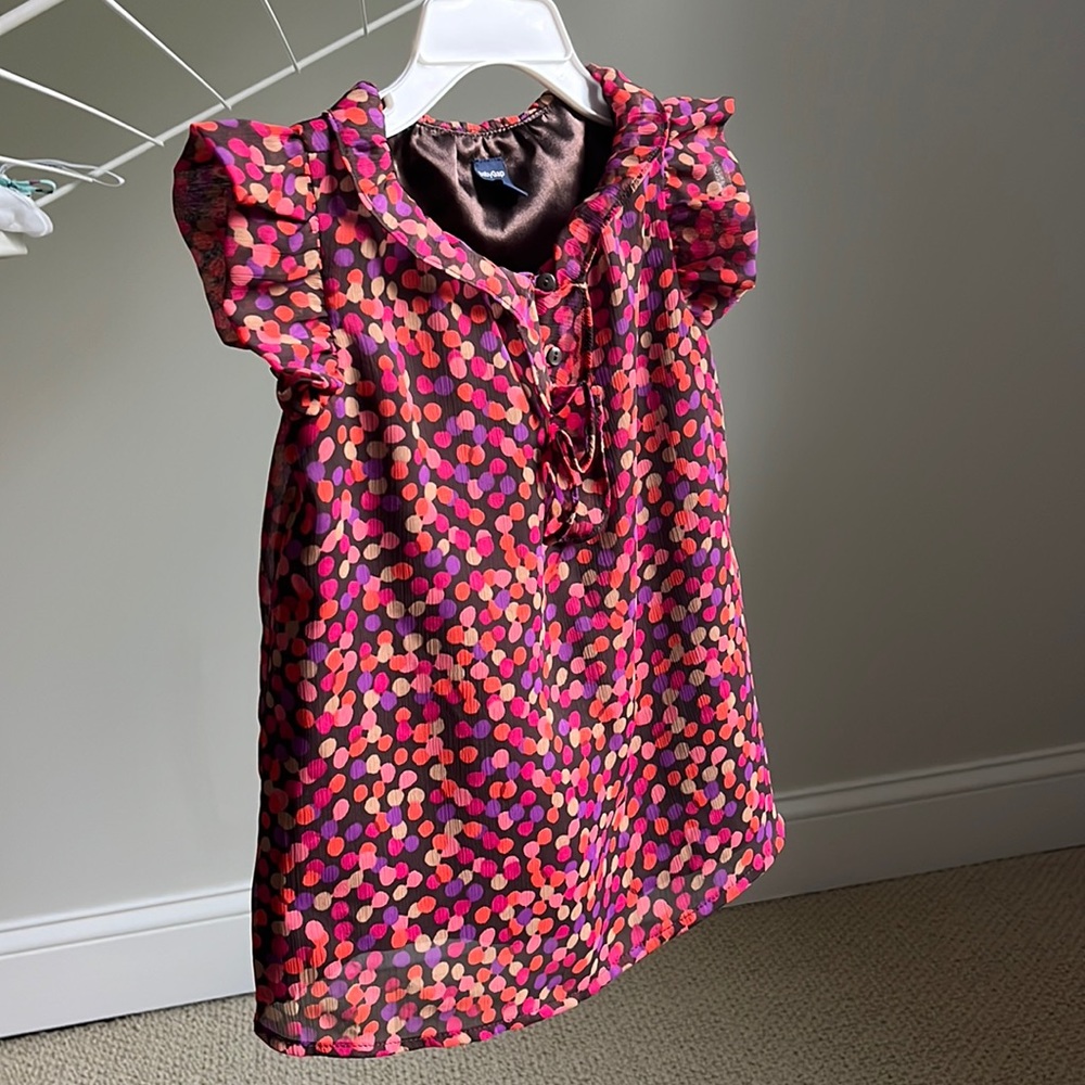 BabyGap shirt , size 4T